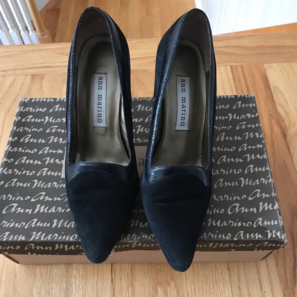Vintage 90s Ann Marino "Lip-Sync" Suede & Genuine Karung Snake Heels - Sz 6